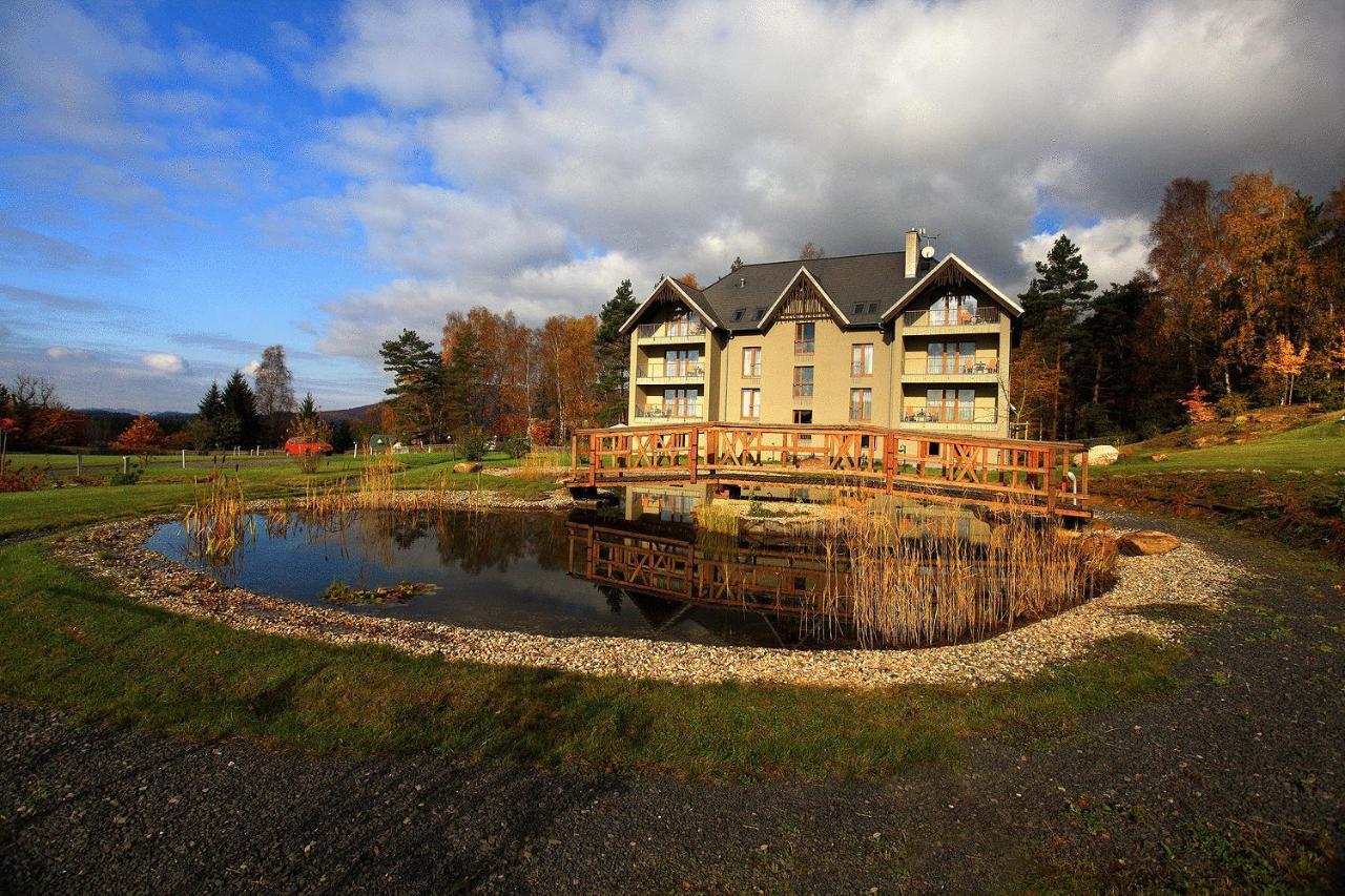 Garden Hotel Mezna Hřensko Exterior foto